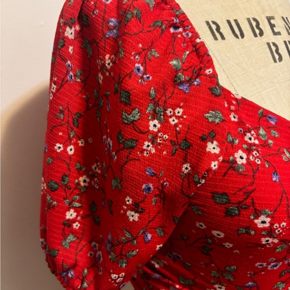 Reitmans Red Floral Blouse - XXS - Picture 3 of 11